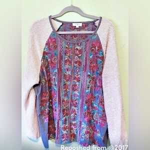 Umgee Grey Embroidered Top Oatmeal Color Bouclé Sleeves Large *Read Description